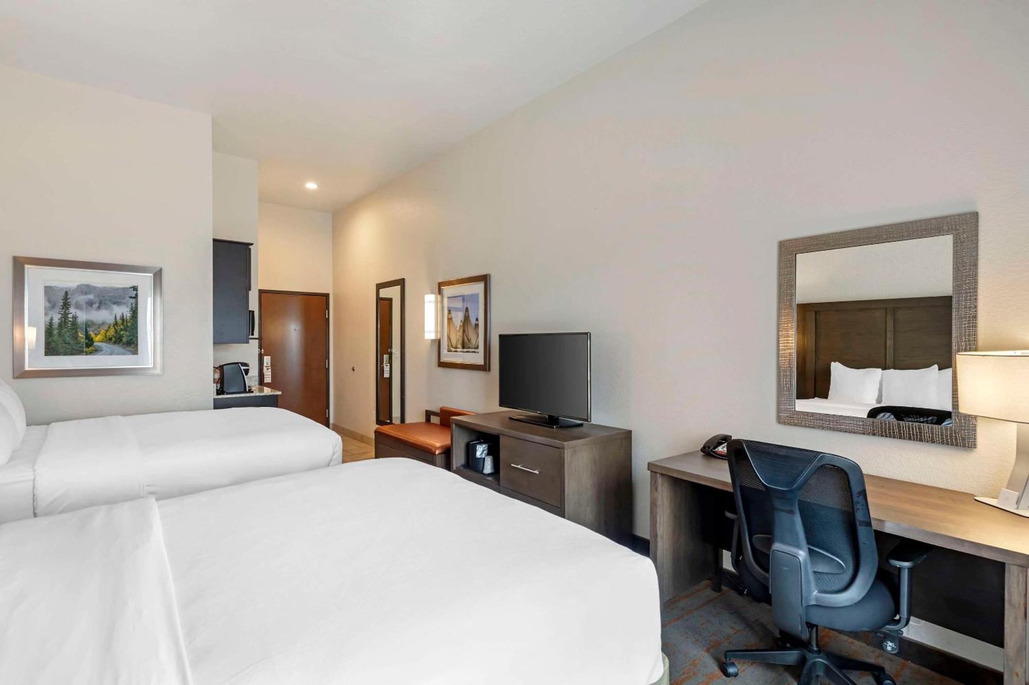 Comfort Inn & Suites Brighton Denver Ne Medical Center Esterno foto